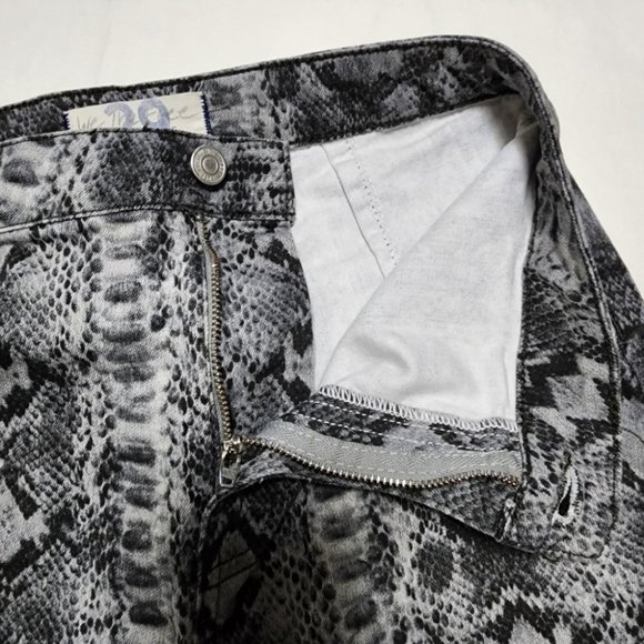 Free People Black and Gray Flare Jeans - Picture 6 of 7